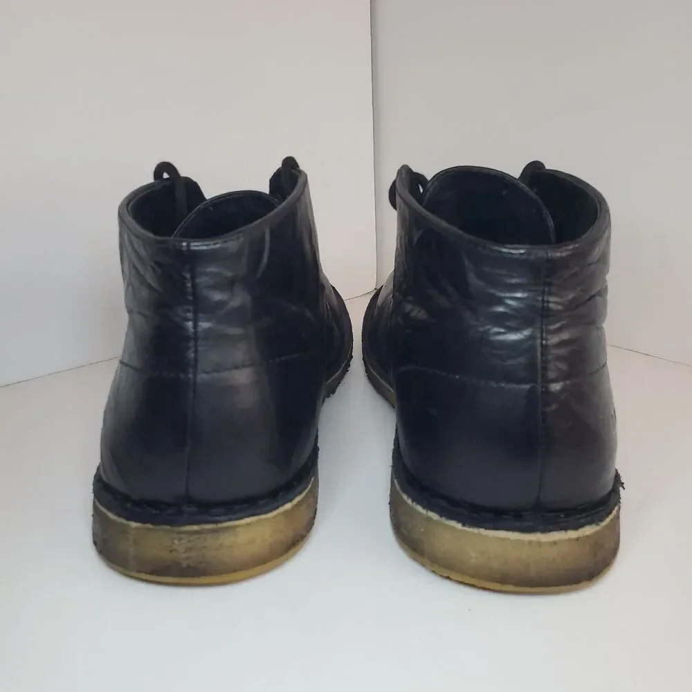 UGG Australia Boots Mens Sz 8.5 Black Leather Leighton Chukka Ankle Classic